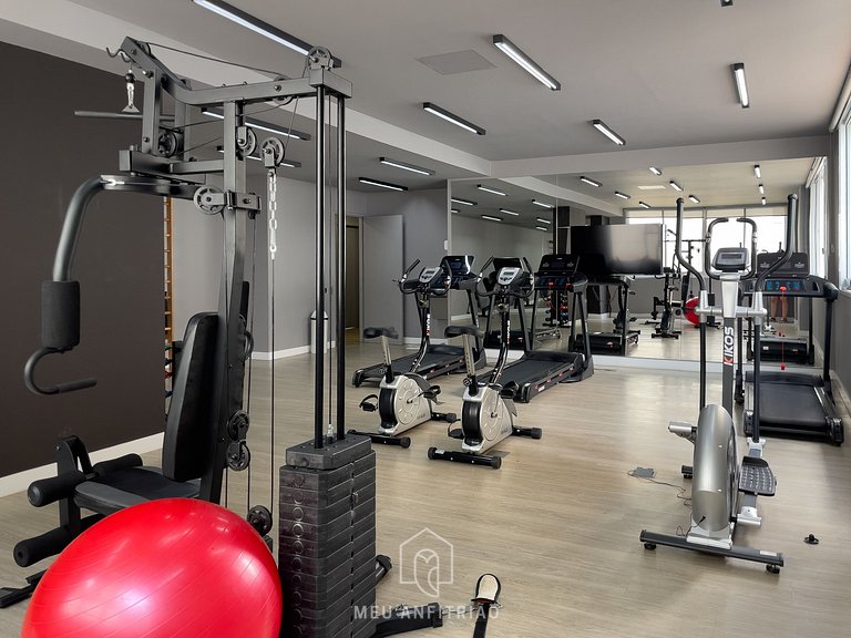 Apartamento amplo, no centro, com lazer completo