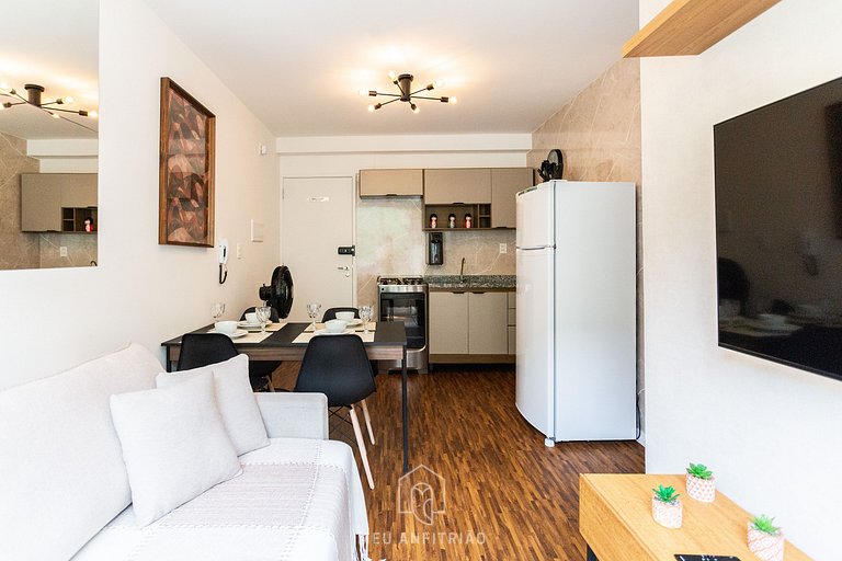 Apartamento amplo, no centro, com lazer completo