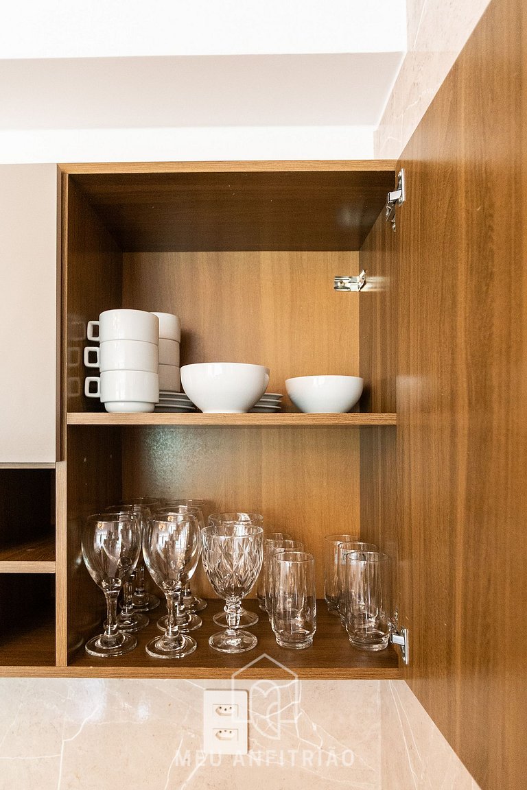 Apartamento amplo, no centro, com lazer completo