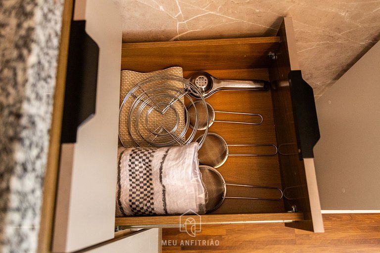 Apartamento amplo, no centro, com lazer completo