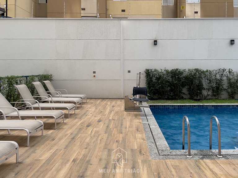 Apartamento amplo, no centro, com lazer completo