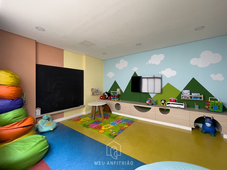 Apartamento amplo, no centro, com lazer completo