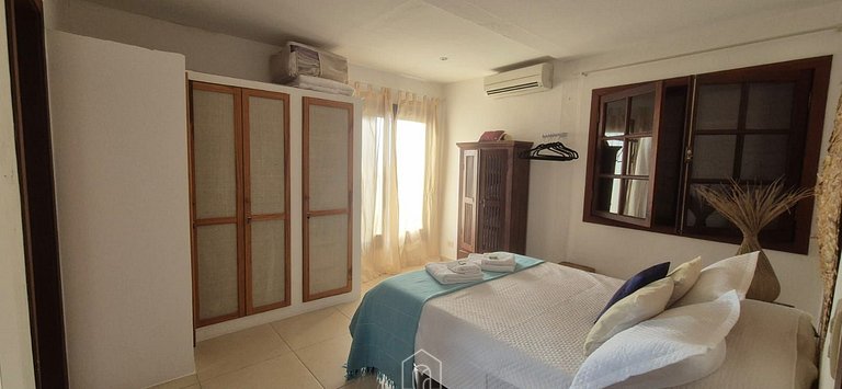 House for 4, barbecue and sea view near the beach