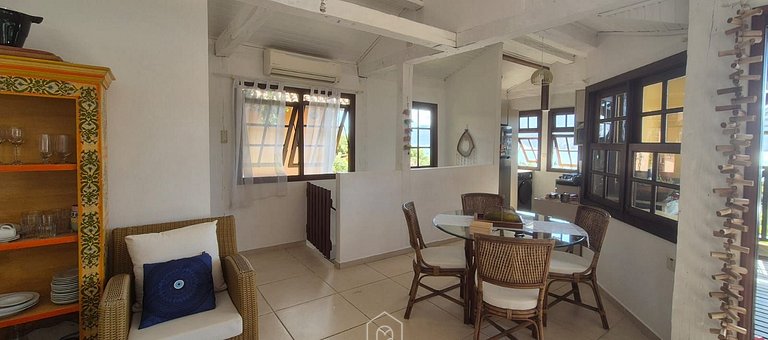 House for 4, barbecue and sea view near the beach