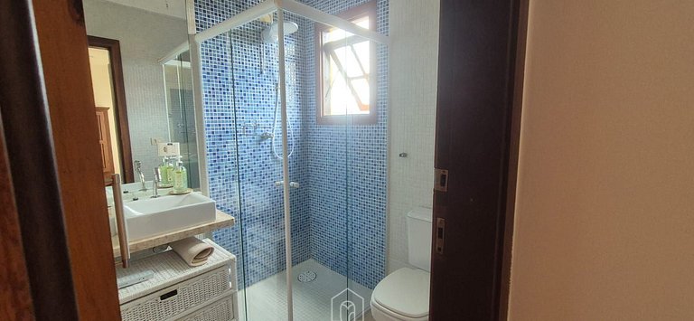 House for 4, barbecue and sea view near the beach