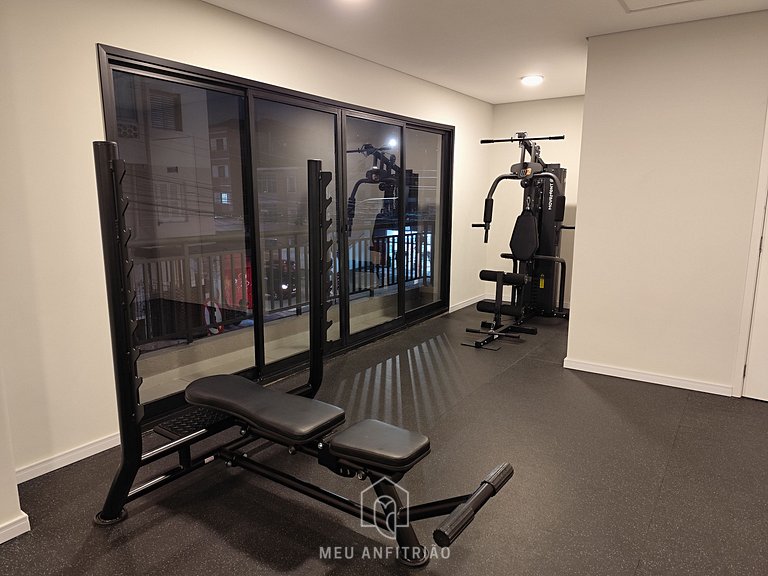 Studio for 4 next to subway and shopping