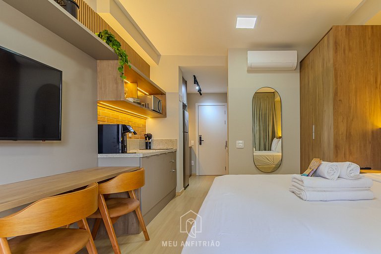 New studio, balcony, leisure, 100m from subway