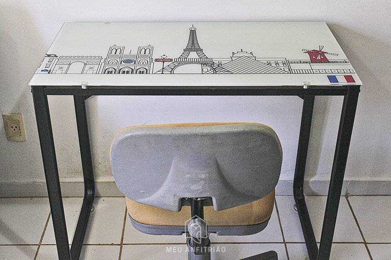 Apto p/ 3 pessoas ao lado do Boulevard Shopping