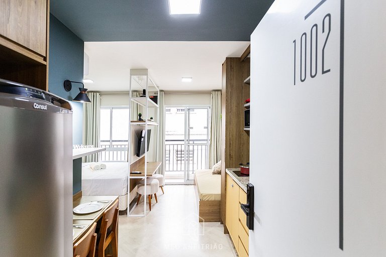 Studio for 4 people, gym 700m from Paulista Av.