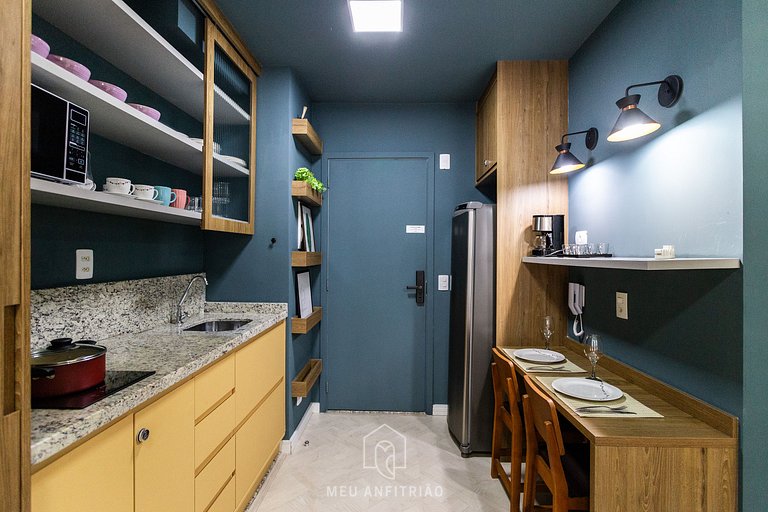 Studio for 4 people, gym 700m from Paulista Av.