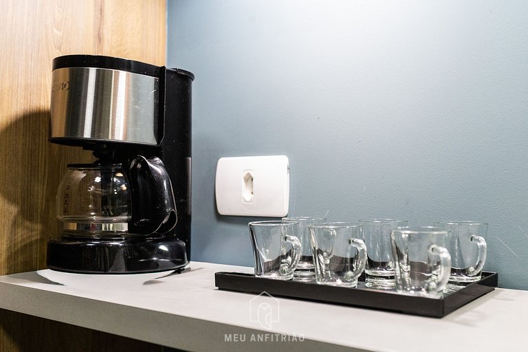 Studio for 4 people, gym 700m from Paulista Av.