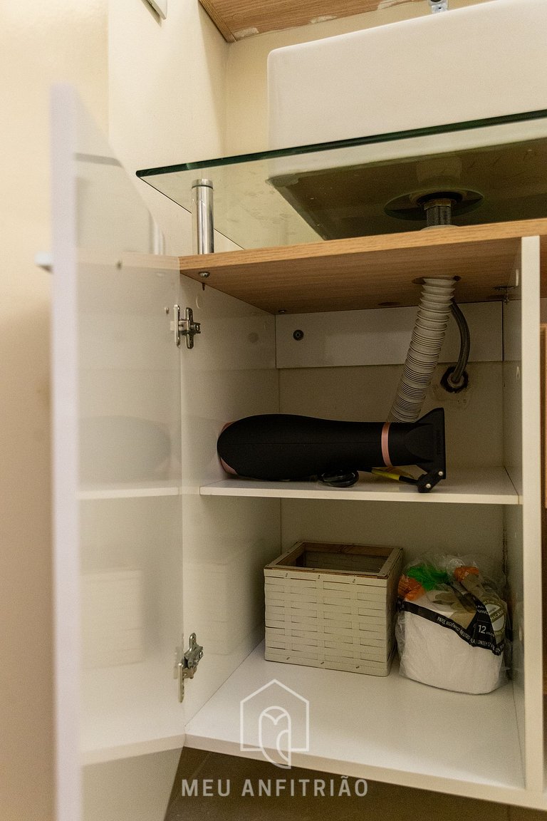 Studio com garagem | Jardins | Perto da Avenida Paulista