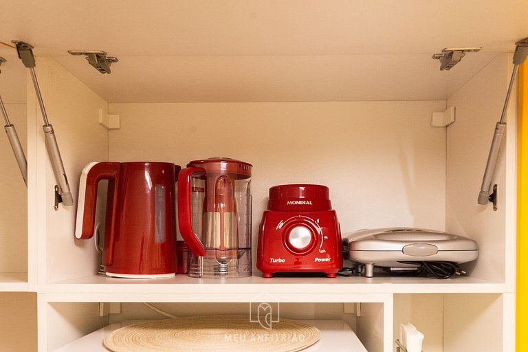 Studio p/ 2, garagem, próximo à Avenida Paulista