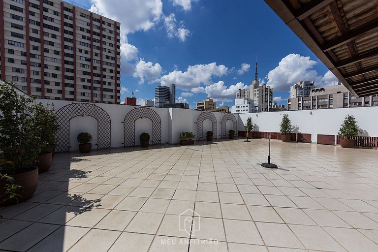 Studio for 2, garage, close to Avenida Paulista