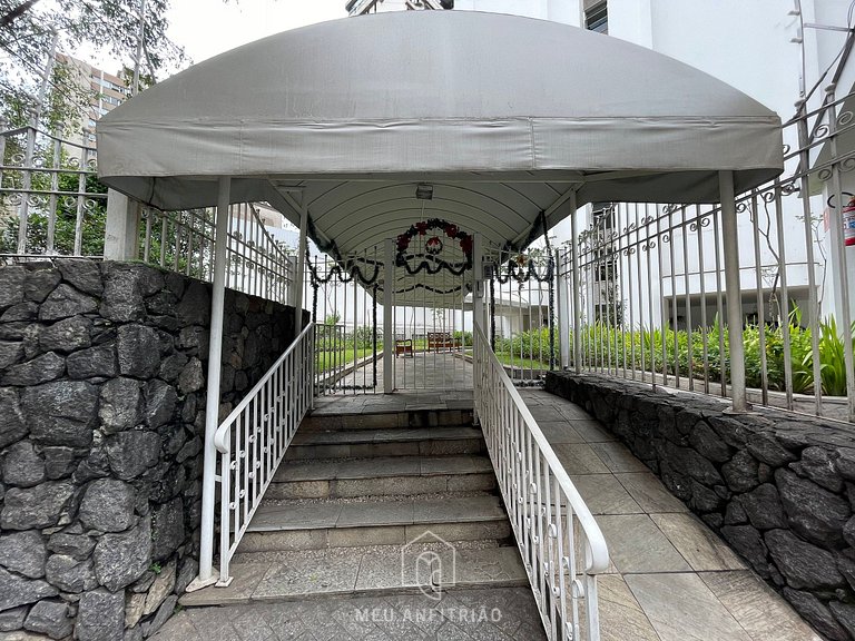 Studio with parking | Jardins | near Paulista Avenue