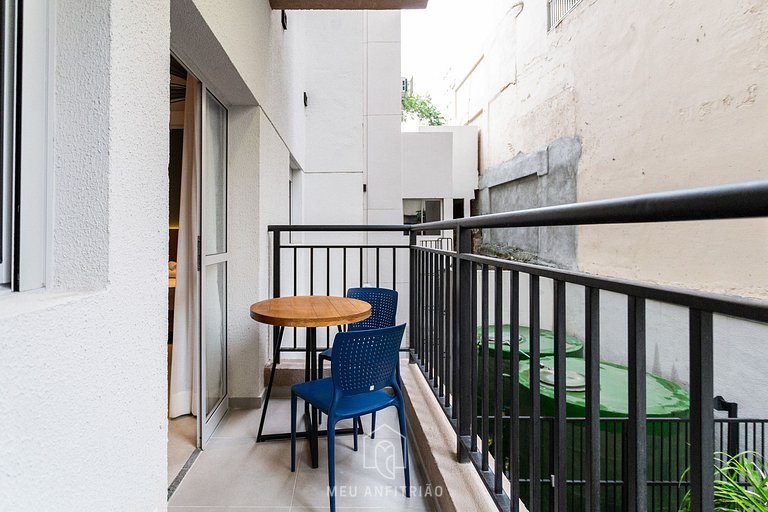 Furnished apartment for 4, 800m from Batman Alley