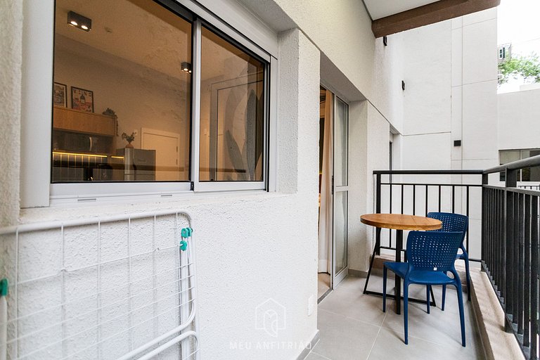 Furnished apartment for 4, 800m from Batman Alley