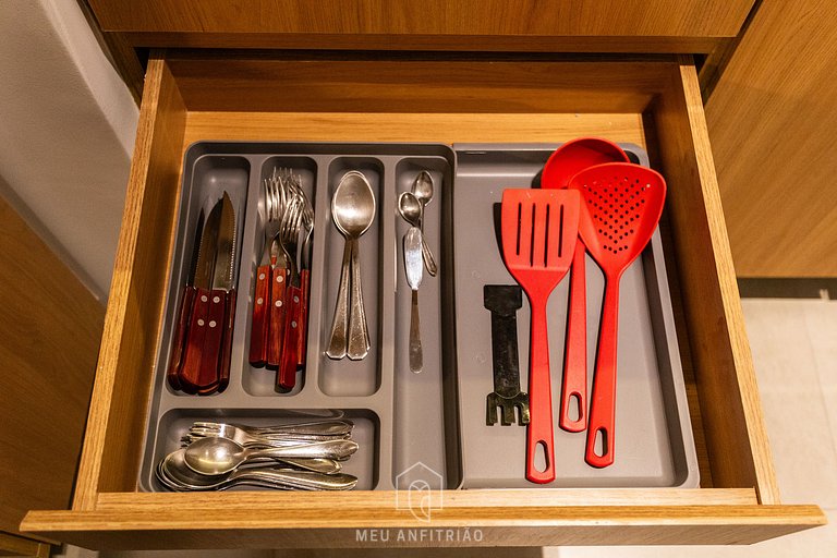 Furnished apartment for 4, 800m from Batman Alley