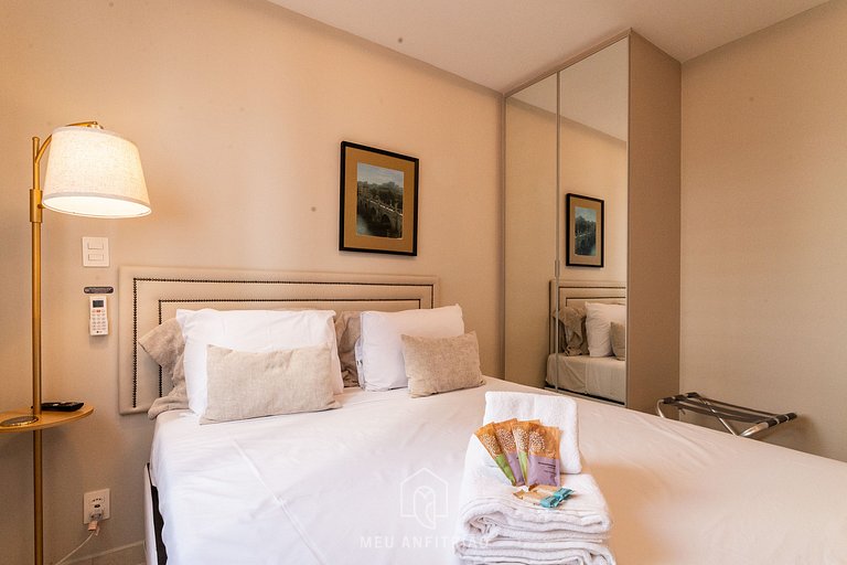 Studio com cama queen, piscina em Pinheiros