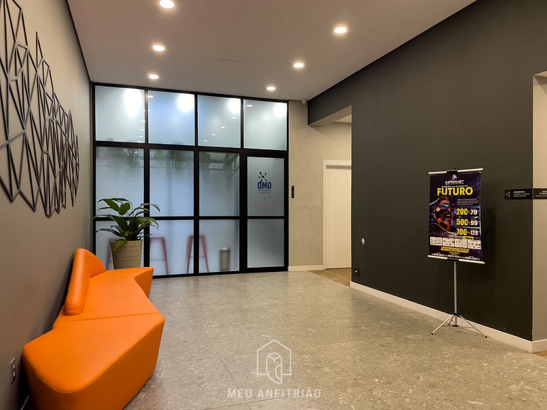 Studio with queen-size bed, balcony in Pinheiros