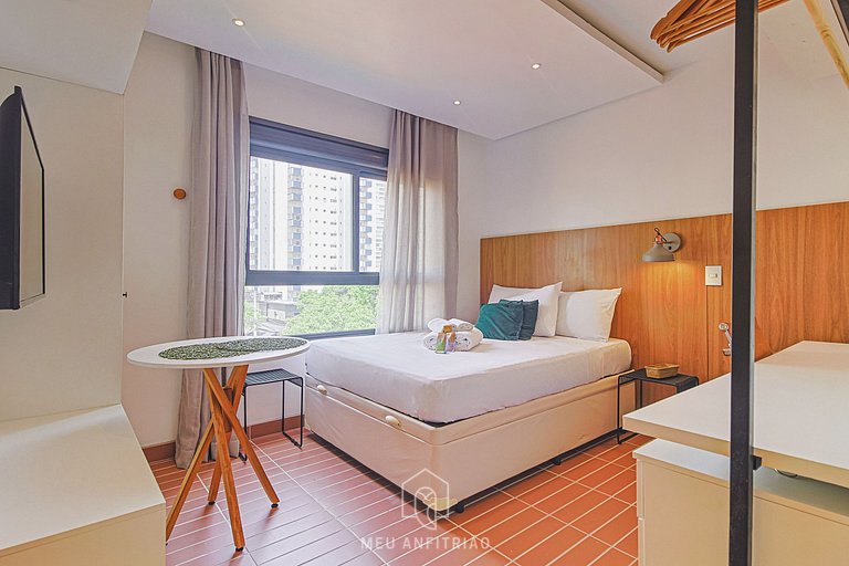 Modern studio for 2, near Allianz Parque.