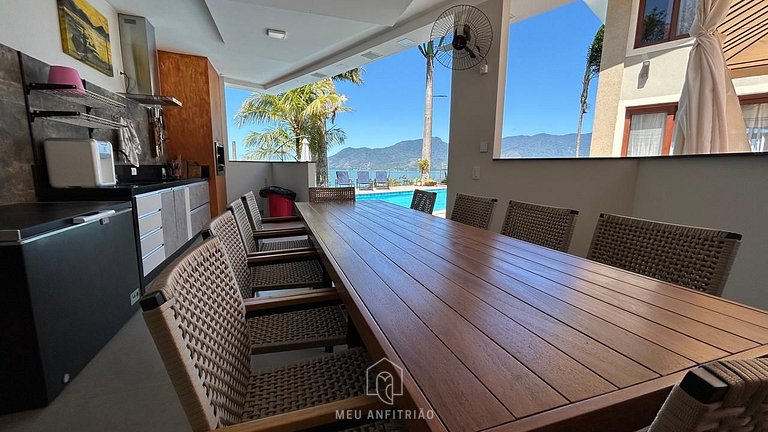 Casa con piscina y tenis, a 900 m de la playa