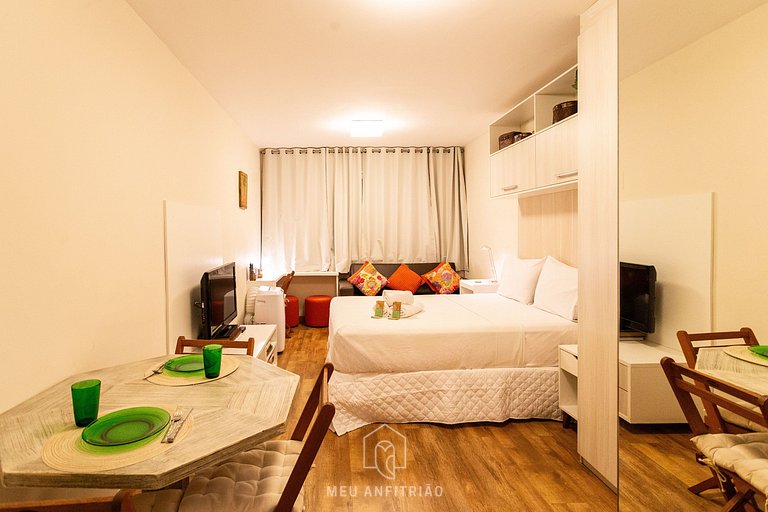 Studio for 2, garage, close to Avenida Paulista