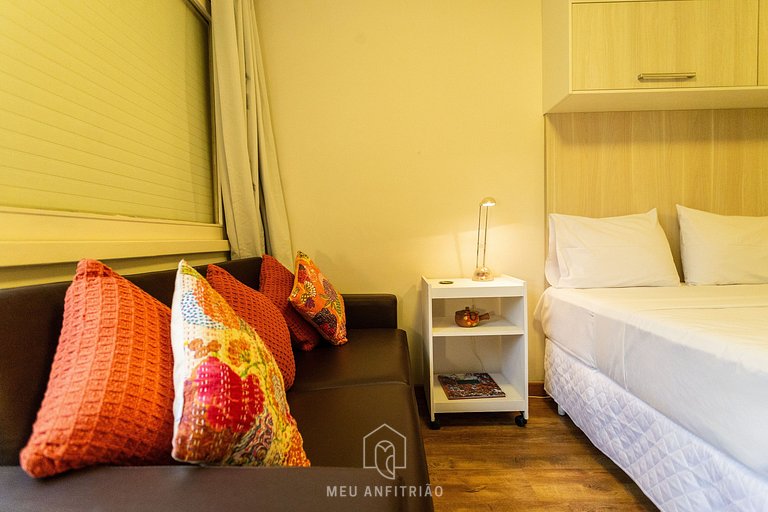 Studio p/ 2, garagem, próximo à Avenida Paulista