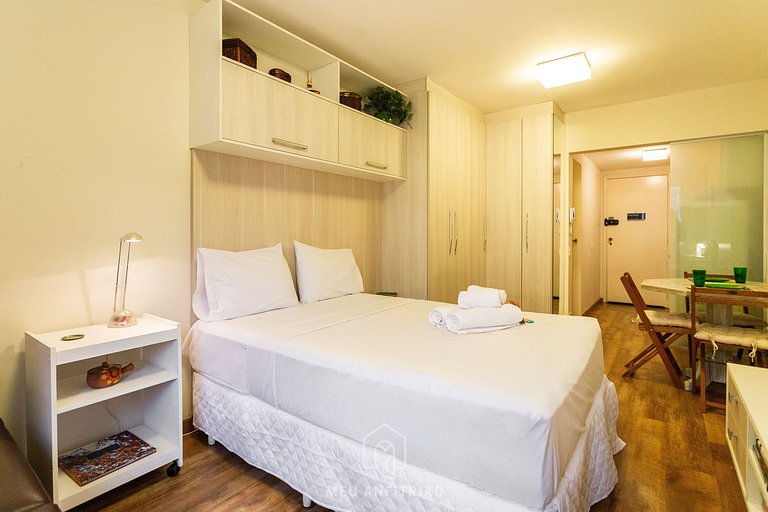 Studio com garagem | Jardins | Perto da Avenida Paulista