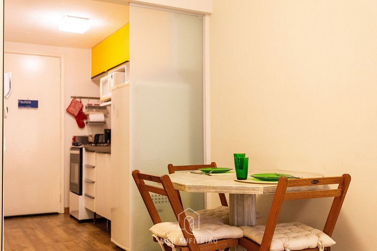 Studio for 2, garage, close to Avenida Paulista