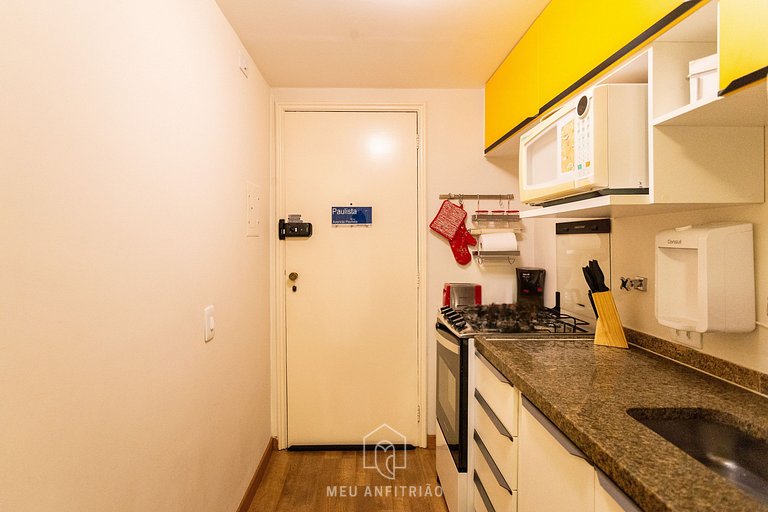 Studio for 2, garage, close to Avenida Paulista