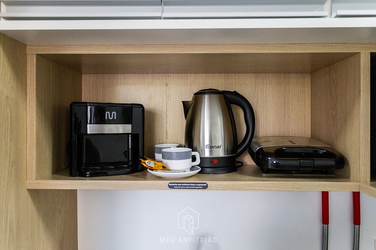 38m² | 2 quartos | Cozinha completa | 300m metrô