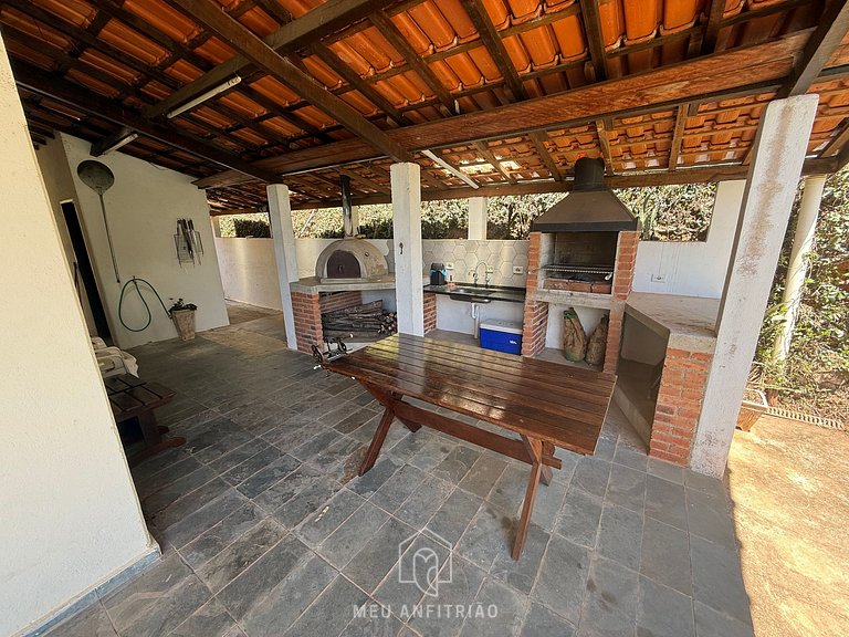 Rancho c/ piscina, churrasqueira, natureza e lazer