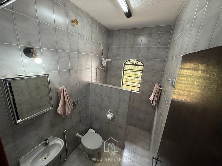 Rancho con piscina, barbacoa, naturaleza y ocio