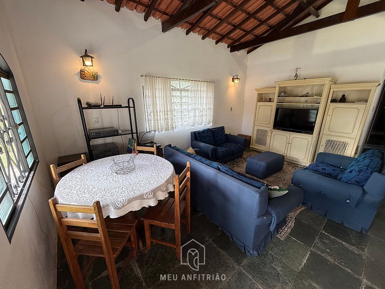 Ranch with pool, barbecue, nature and leisure