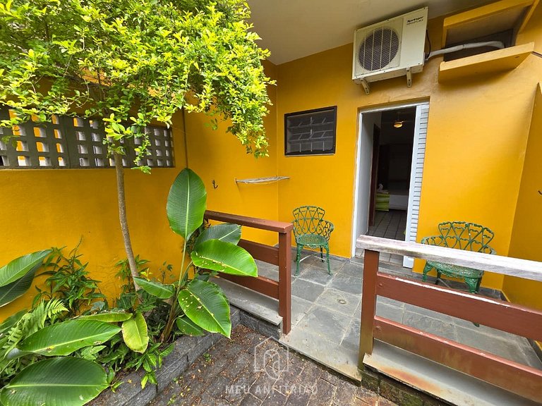 Suíte p/ 3, com lazer e perto da praia