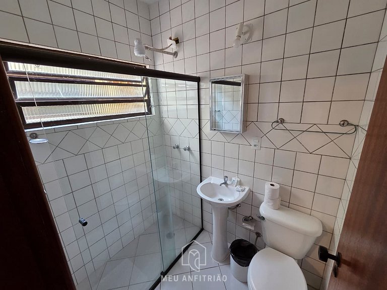 Cama de casal, café da manhã, próximo a praia