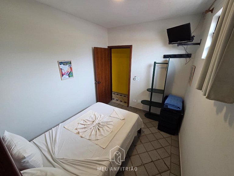 Suíte p/2, hotel com piscina e perto da praia