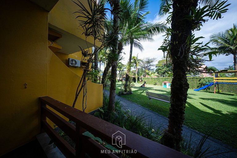 Suite for 4, garden view, close to the beach.