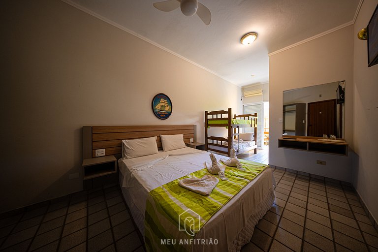 Suite for 4, garden view, close to the beach.