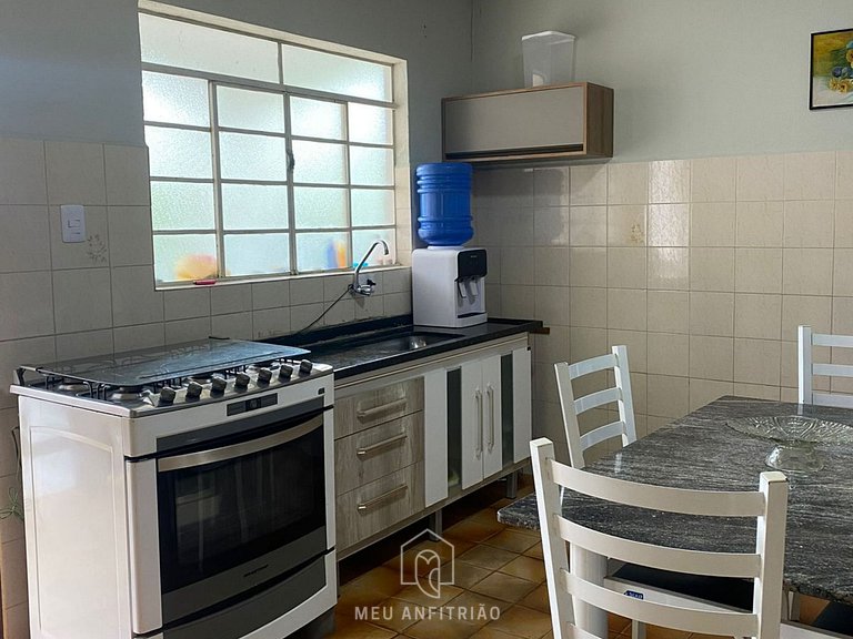 Hogar c/ piscina, zona de barbacoa, zona arbolada