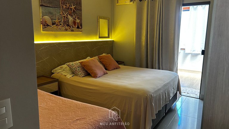 Comfortable Beach House with Heated Pool and Beach Tennis