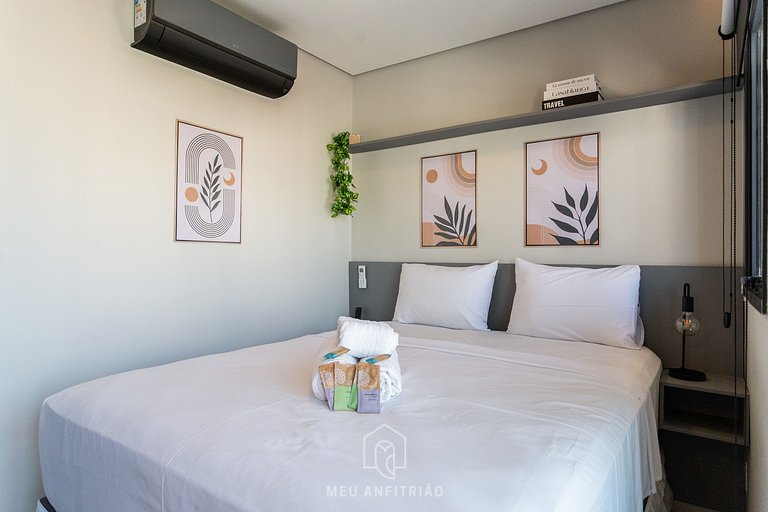 Studio with balcony, leisure near Paulista Avenue.
