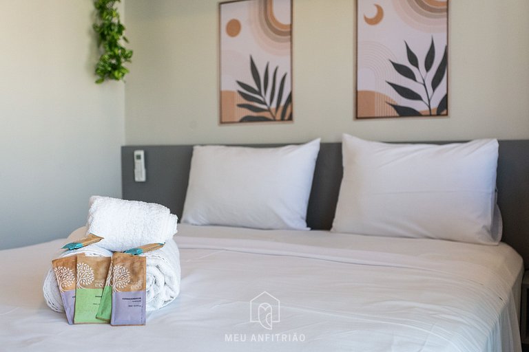 Studio with balcony, leisure near Paulista Avenue.