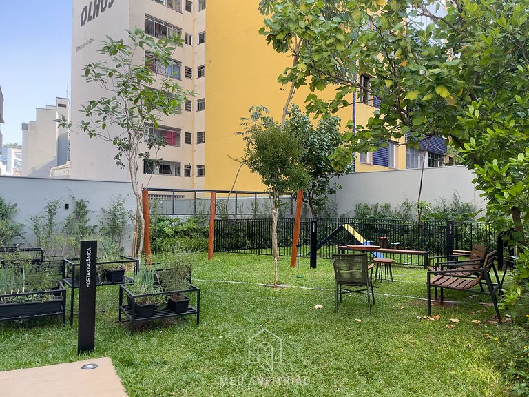 Studio with balcony, leisure near Paulista Avenue.