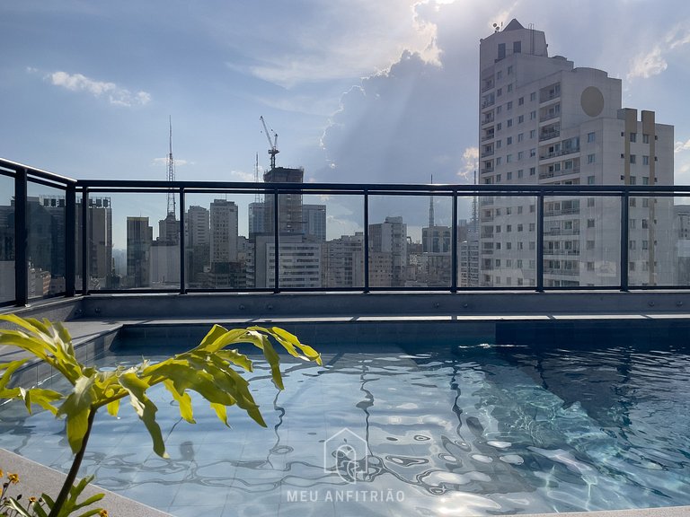 Studio with balcony, leisure near Paulista Avenue.