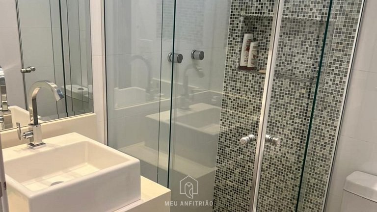 Apto para 8, garaje, piscina y ocio cerca de playa