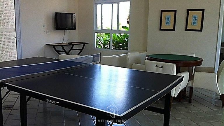 Apt for 8, garage, pool & leisure near the beach