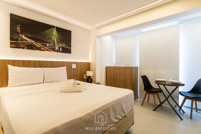 Studio moderno próximo ao metrô Vila Madalena