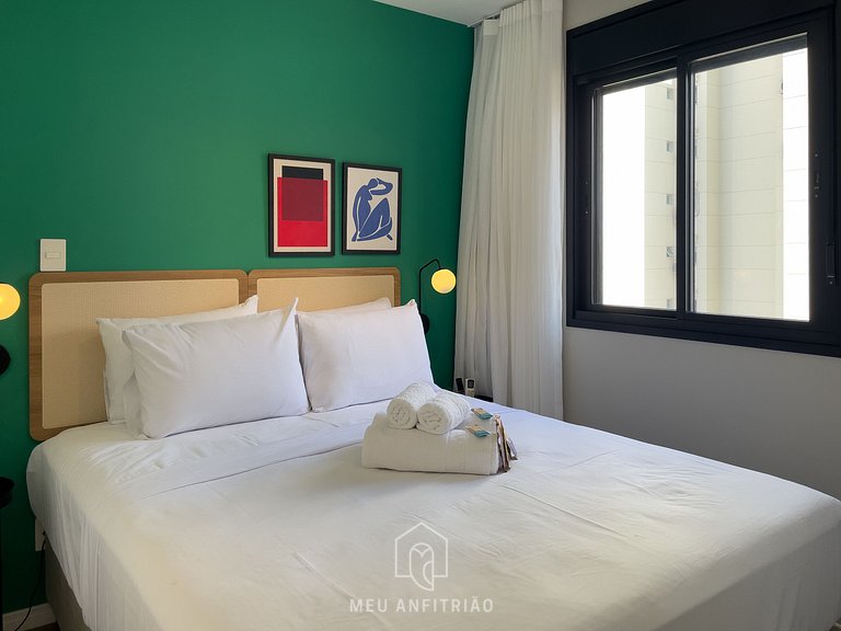 Balcony, leisure facilities near Ana Rosa station.